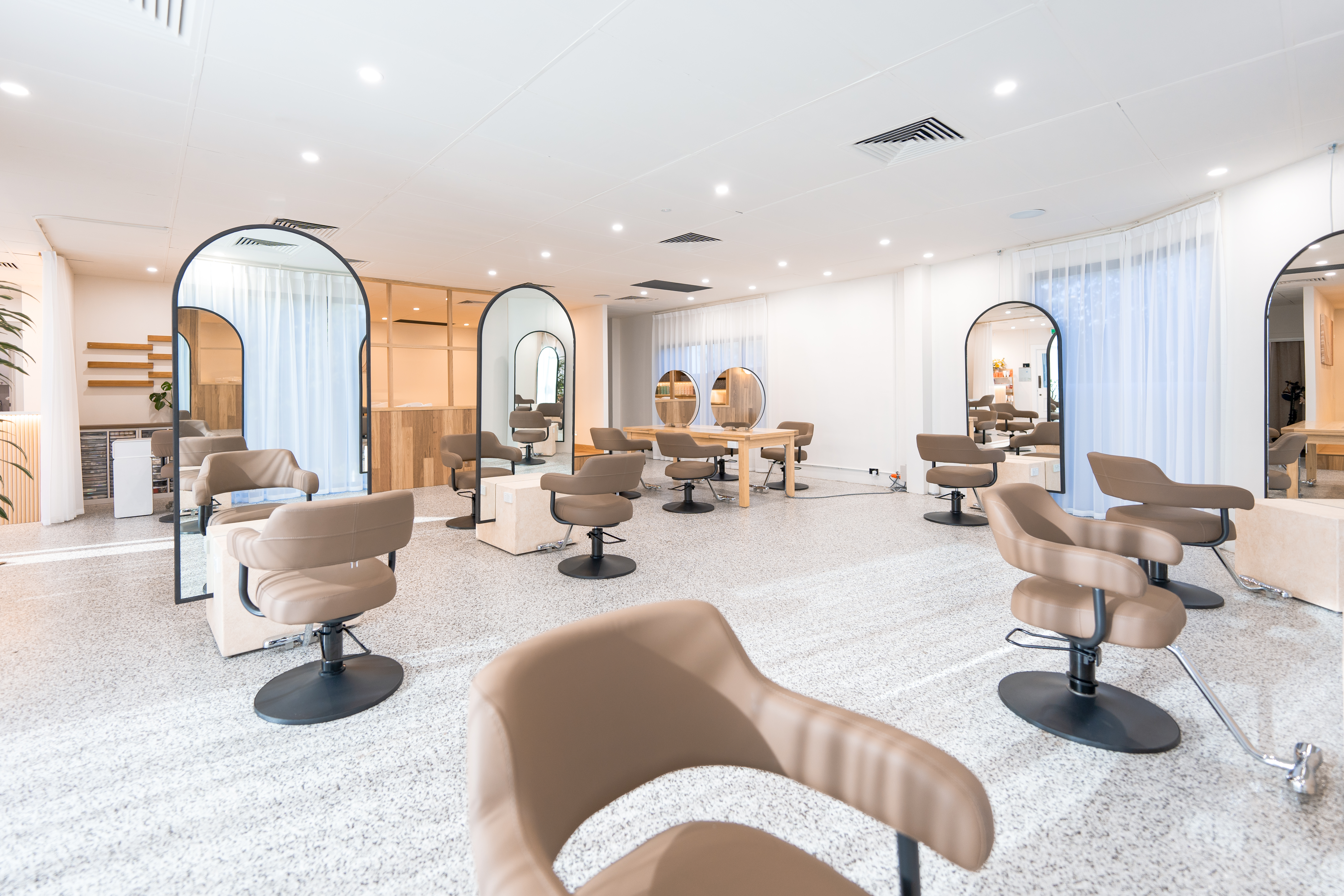 Moni Beauty & Hair — image 7