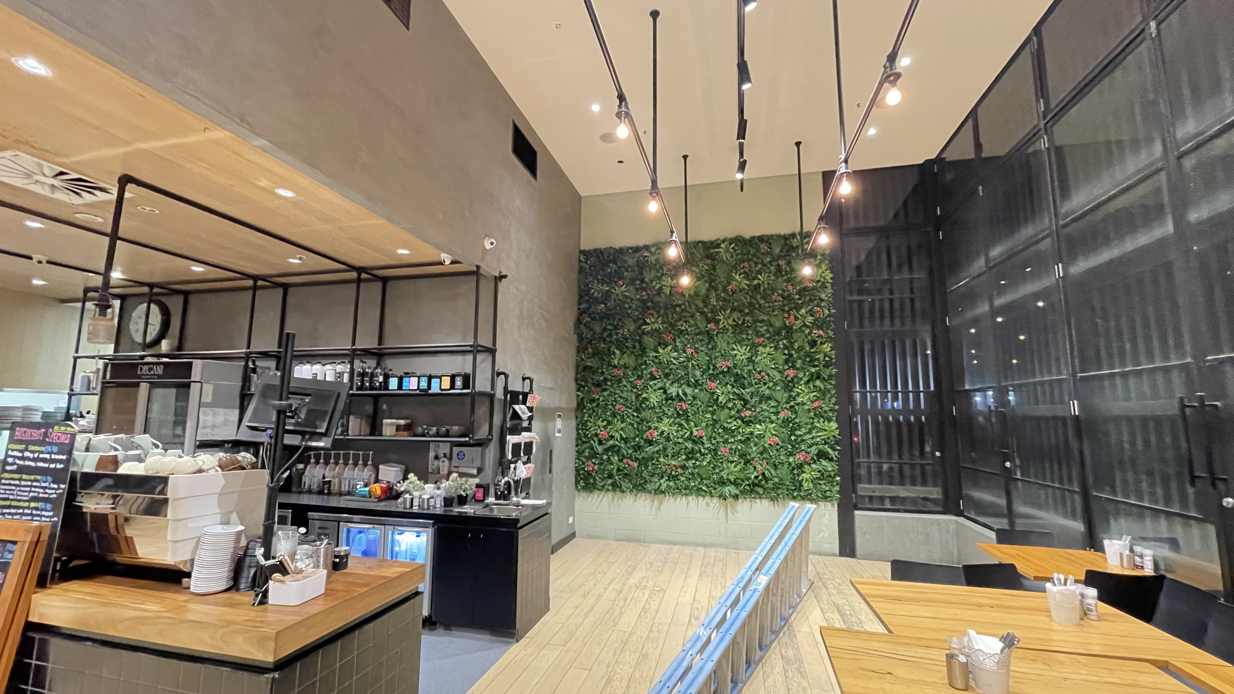 DEGANI Bakery Cafe — image 5