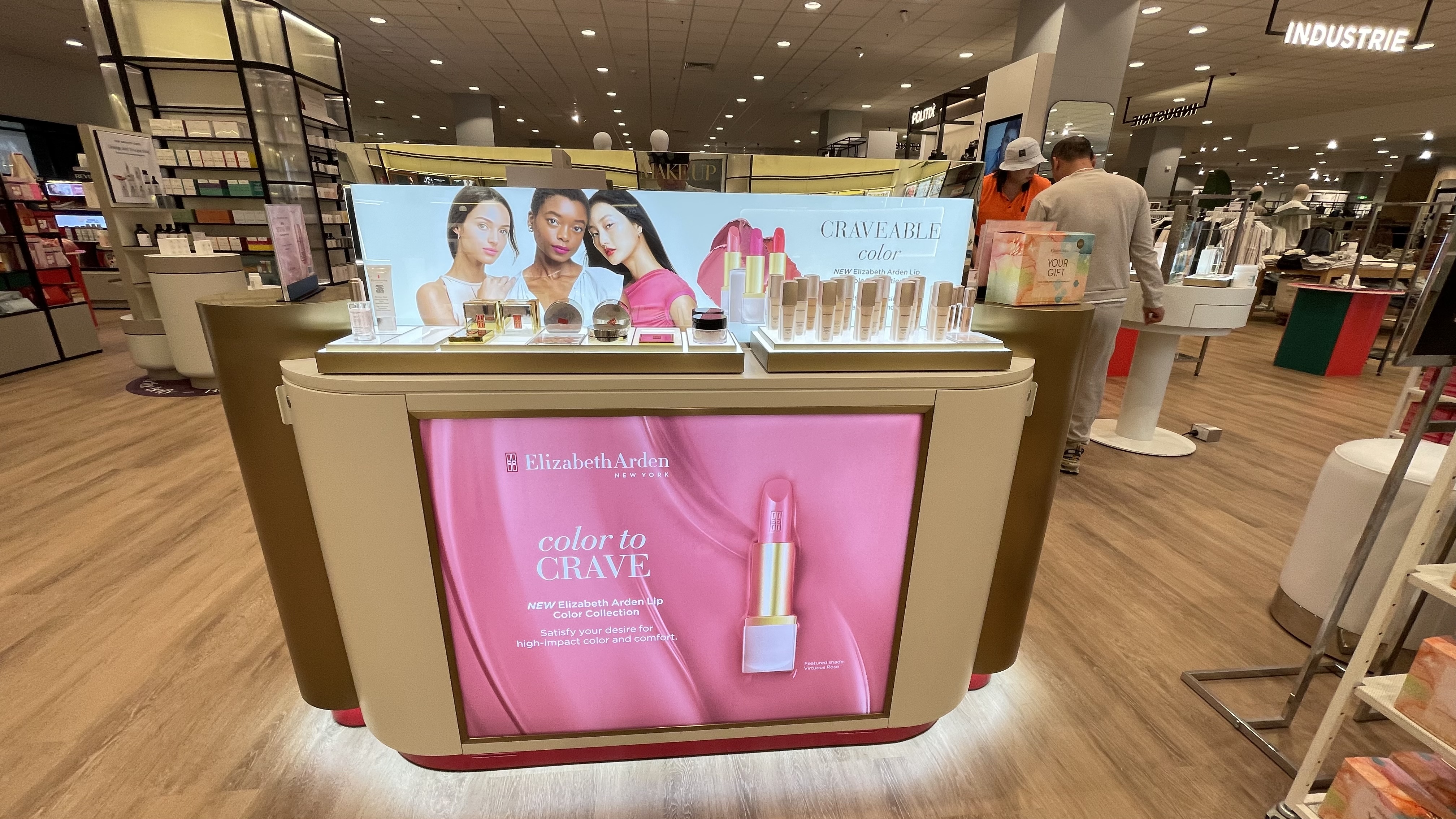 Elizabeth Arden — image 3