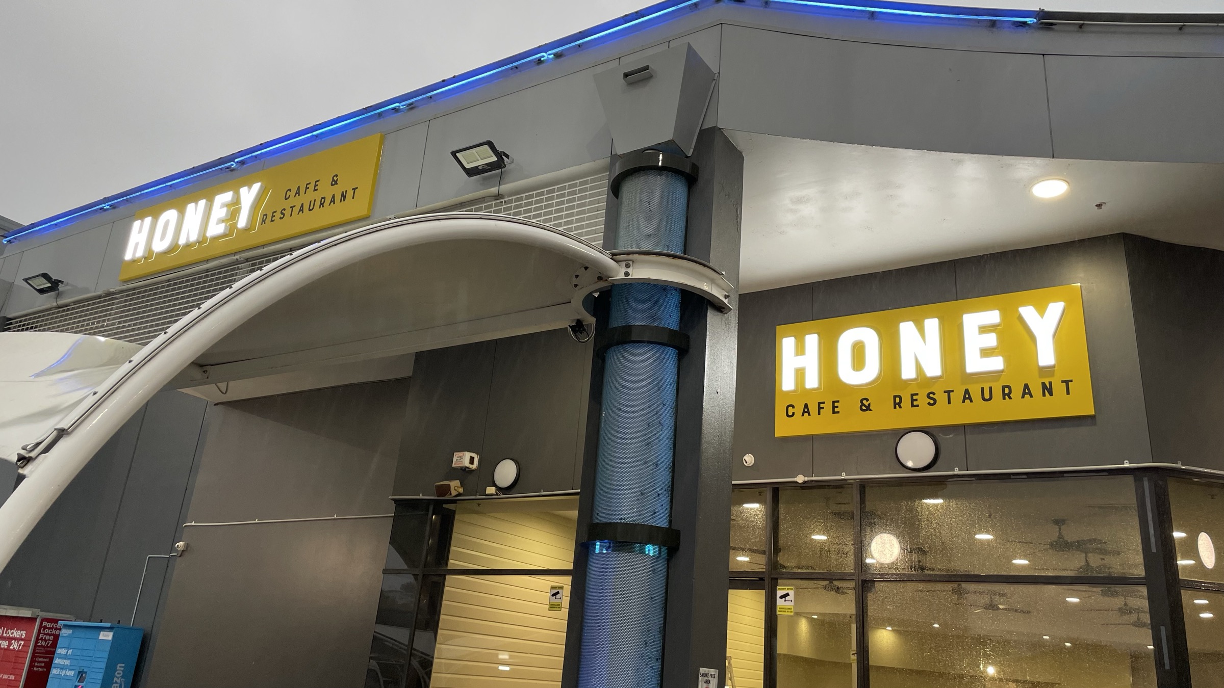 Honey Cafe & Restaurant — image 1