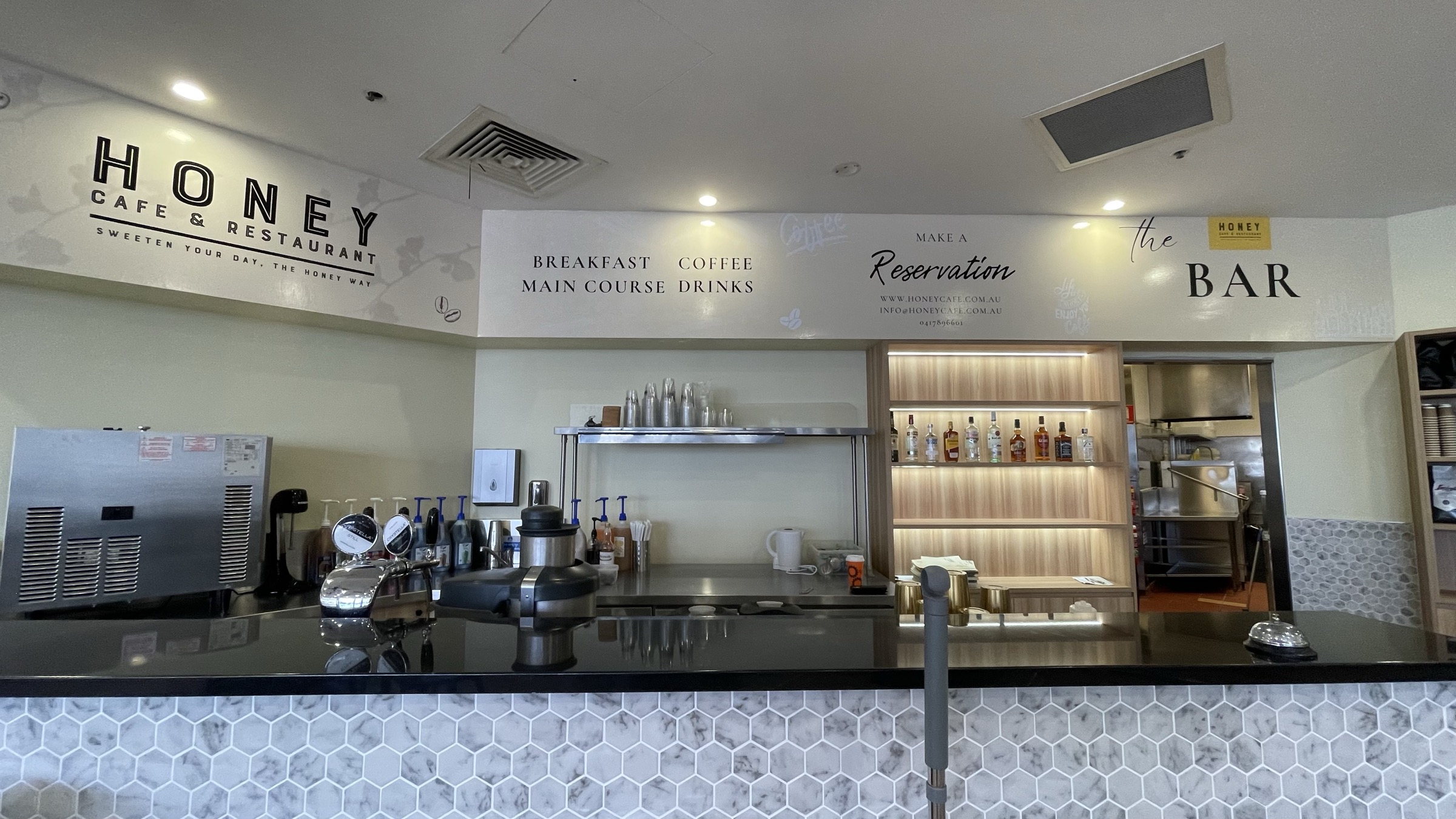 Honey Cafe & Restaurant — image 3