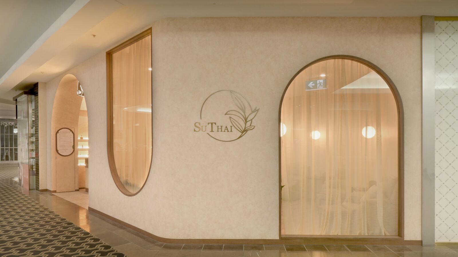 Space Shop Fitting project