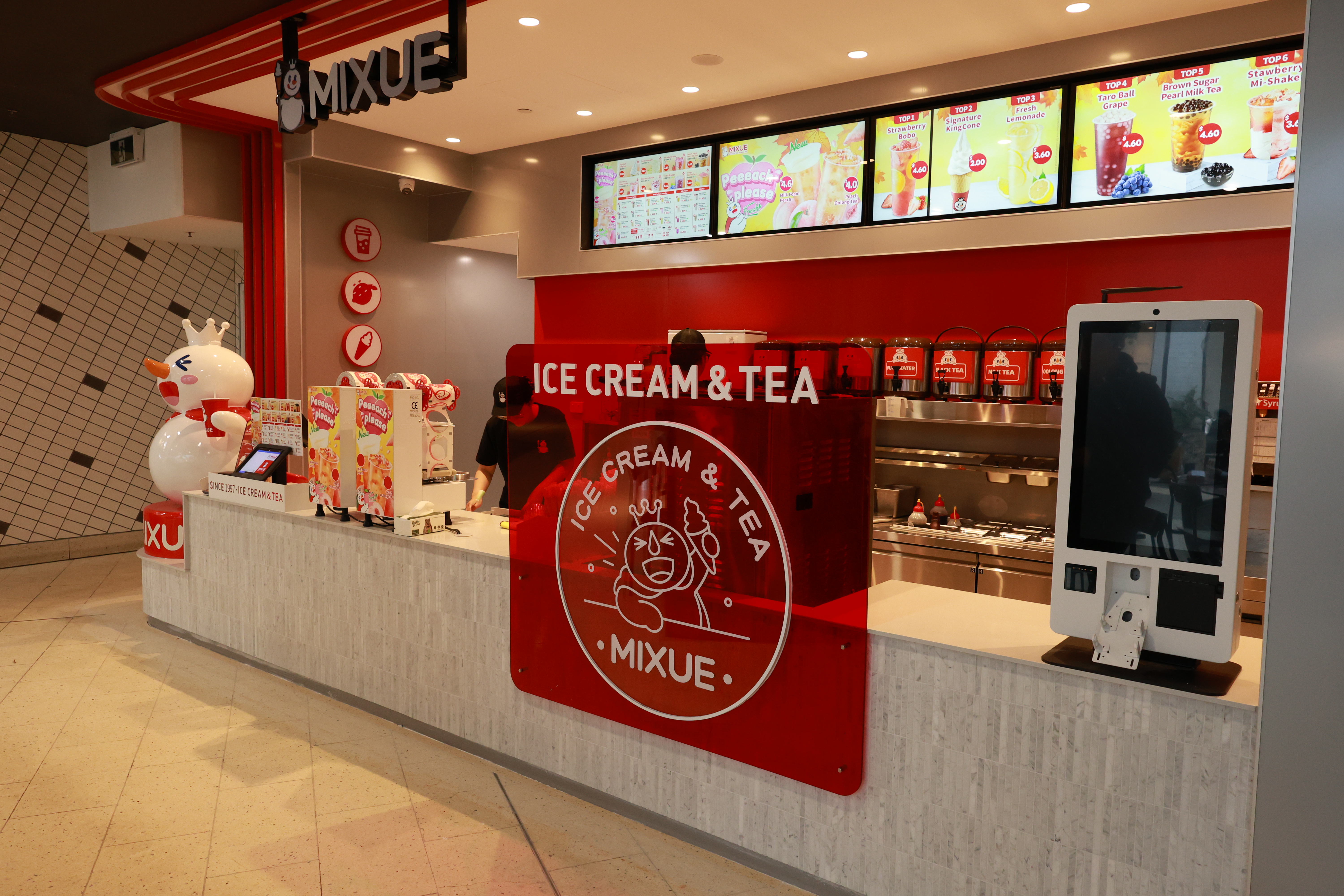 Mixue Ice Cream & Tea — image 4